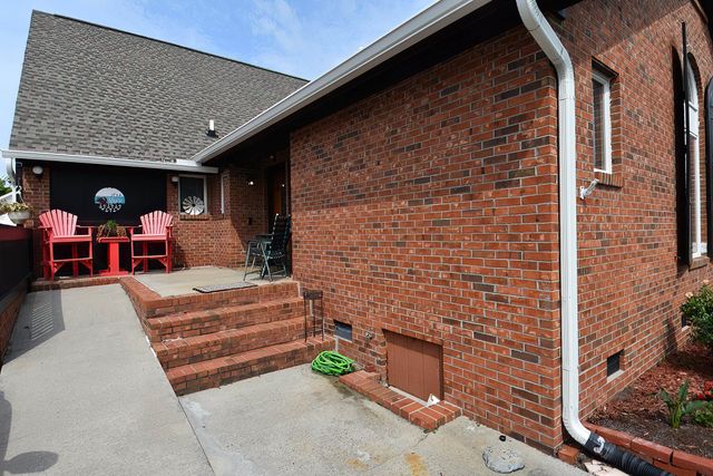 705 25th Ave. S, North Myrtle Beach, SC 29582