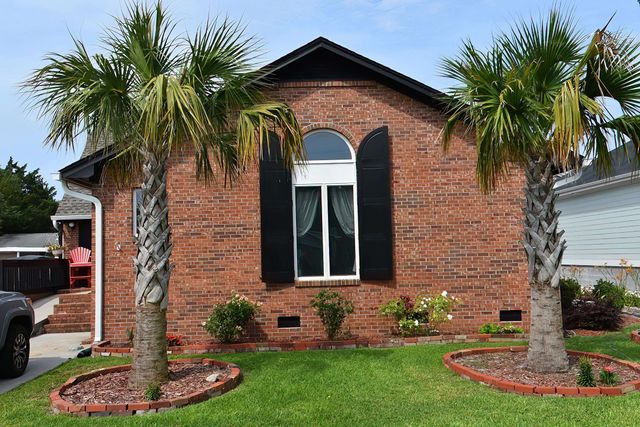 705 25th Ave. S, North Myrtle Beach, SC 29582