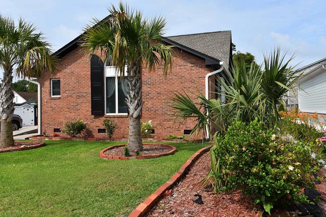 705 25th Ave. S, North Myrtle Beach, SC 29582