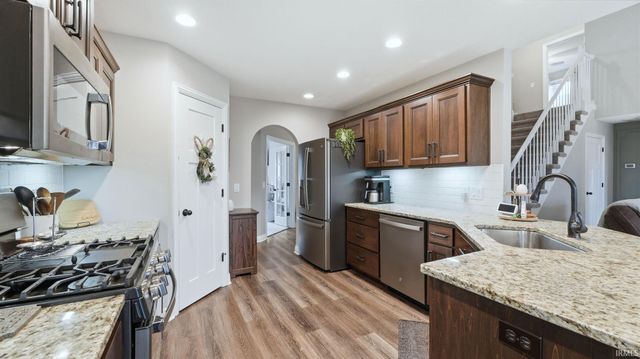 9489 Belinni Lane, Fort Wayne, IN 46818