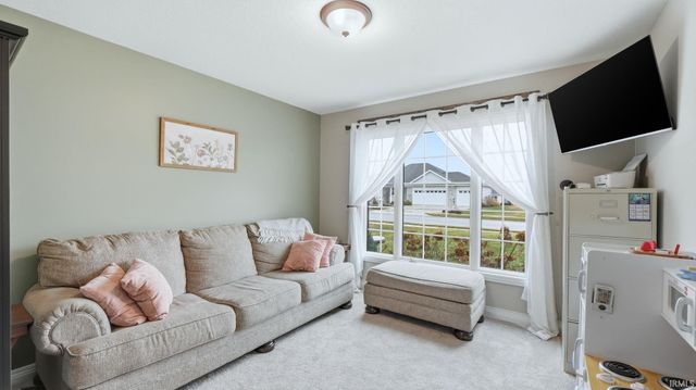 9489 Belinni Lane, Fort Wayne, IN 46818