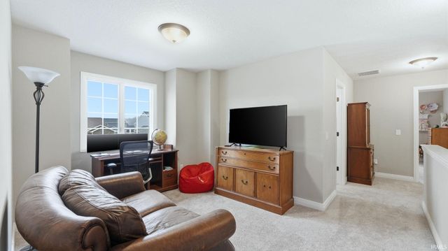 9489 Belinni Lane, Fort Wayne, IN 46818