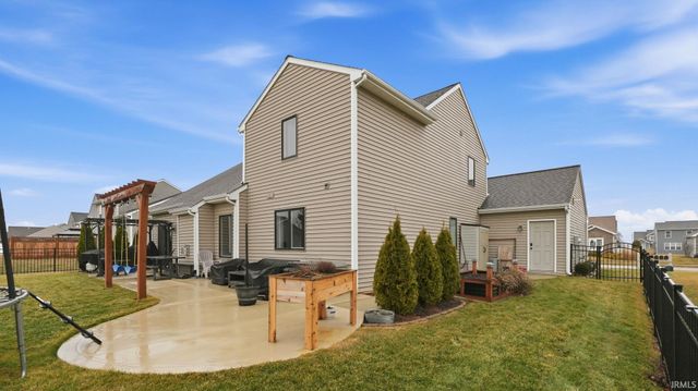 9489 Belinni Lane, Fort Wayne, IN 46818