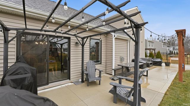 9489 Belinni Lane, Fort Wayne, IN 46818