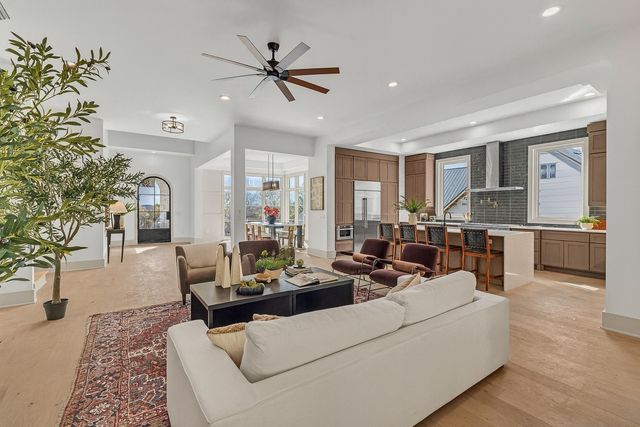 459 Franklin Rd, Franklin, TN 37069