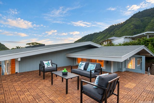 2550 Ipulei Way, Honolulu, HI 96816
