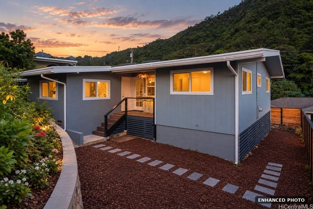 2550 Ipulei Way, Honolulu, HI 96816