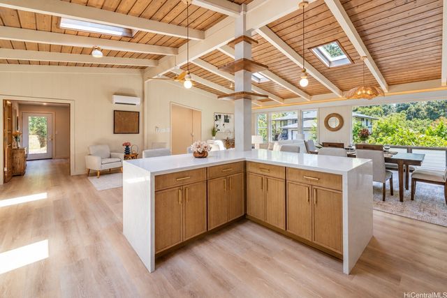 2550 Ipulei Way, Honolulu, HI 96816
