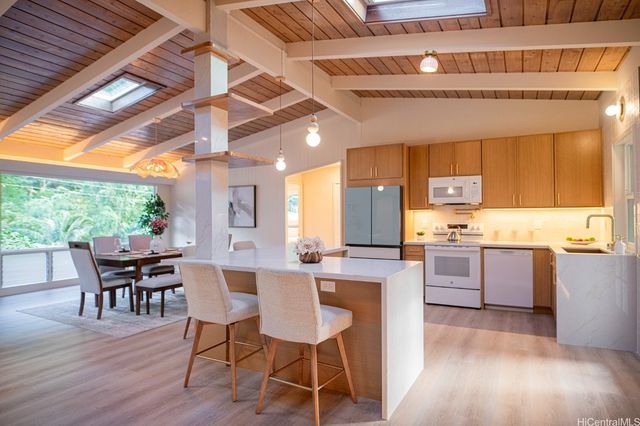 2550 Ipulei Way, Honolulu, HI 96816