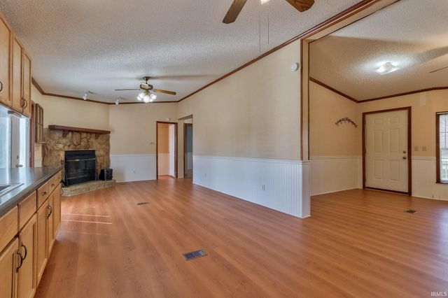 15800 Old Dam 49 Road, Mount Vernon, IN 47620