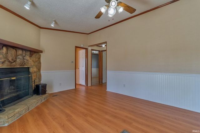 15800 Old Dam 49 Road, Mount Vernon, IN 47620