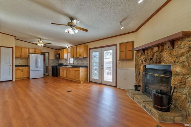 15800 Old Dam 49 Road, Mount Vernon, IN 47620