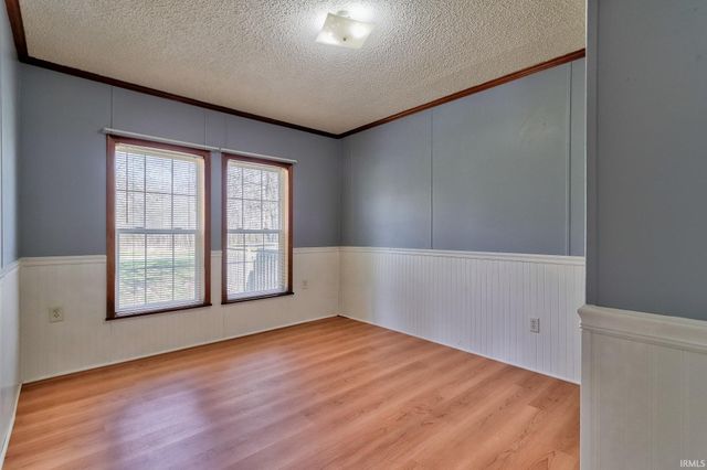 15800 Old Dam 49 Road, Mount Vernon, IN 47620