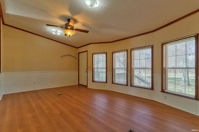 15800 Old Dam 49 Road, Mount Vernon, IN 47620