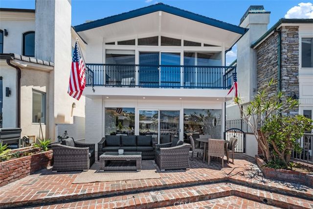 3810 Channel Place, Newport Beach, CA 92663