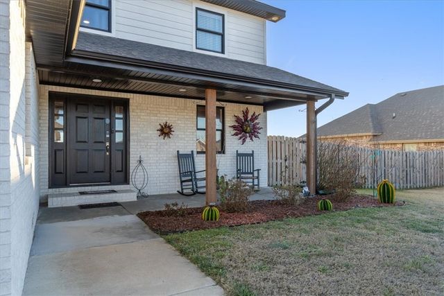 721 Braeburn Court, Bentonville, AR 72712