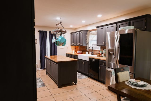 155 Ash Lane, Rock Spring, GA 30739