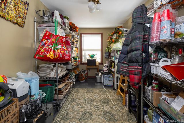 40 Ireland Drive, Poughkeepsie, NY 12603