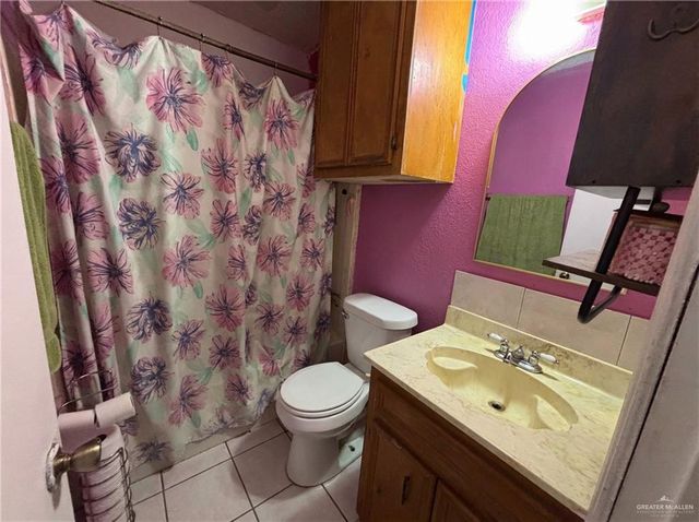 1901 S 34th Street, Mcallen, TX 78503