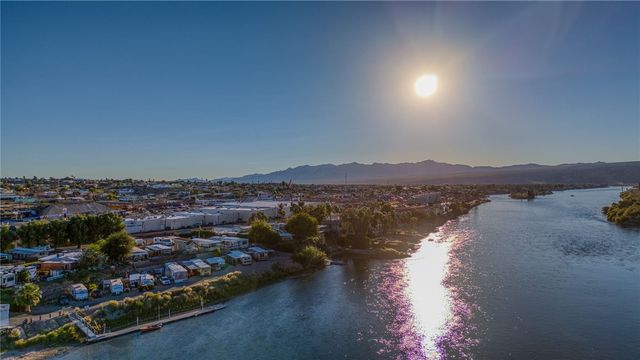 1753 Georgia Lane, Bullhead City, AZ 86442