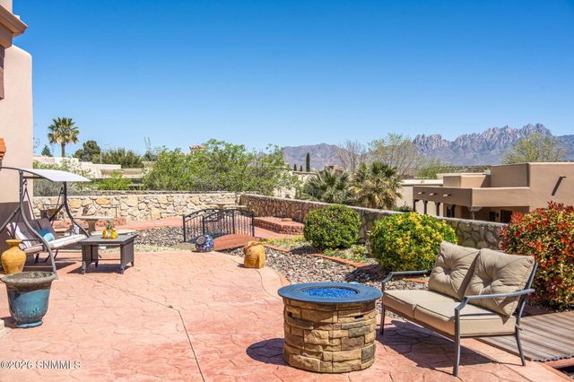 1880 El Presidio Drive, Las Cruces, NM 88011