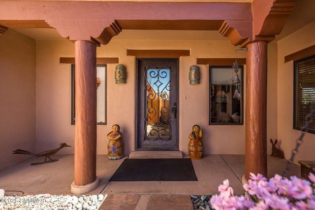 1880 El Presidio Drive, Las Cruces, NM 88011