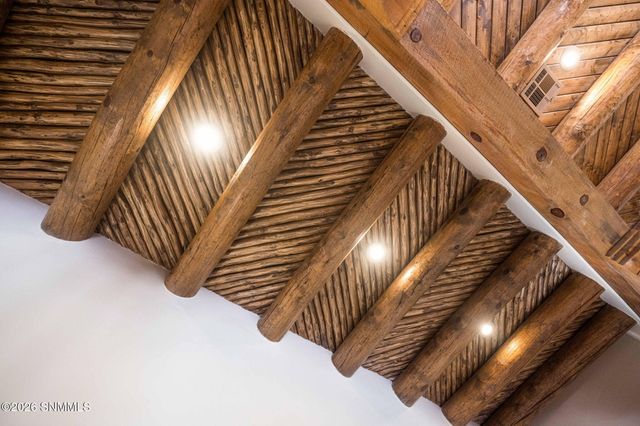 1880 El Presidio Drive, Las Cruces, NM 88011