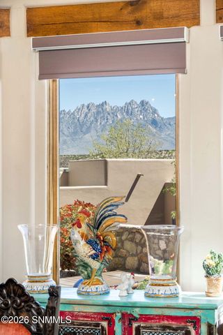 1880 El Presidio Drive, Las Cruces, NM 88011