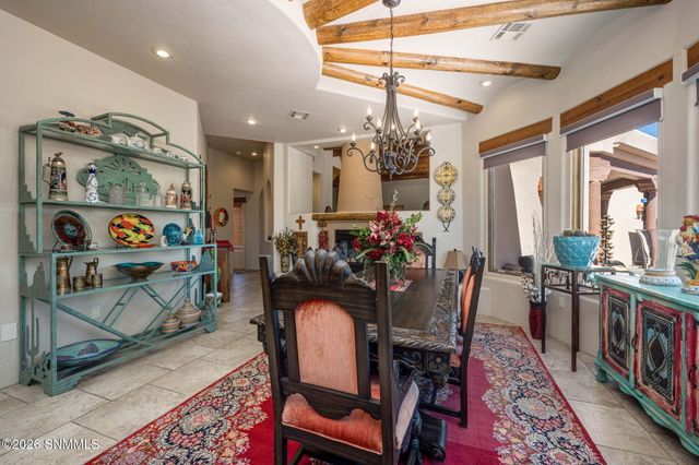 1880 El Presidio Drive, Las Cruces, NM 88011