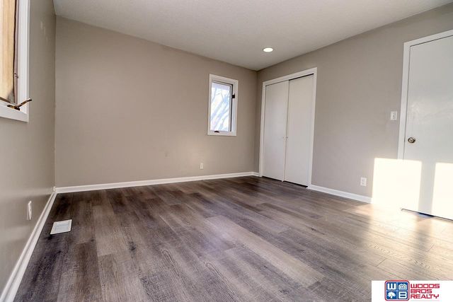 5607 Dogwood Drive, Lincoln, NE 68516