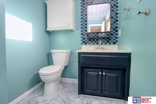 5607 Dogwood Drive, Lincoln, NE 68516