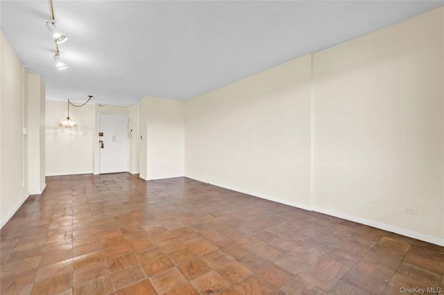175-20 Wexford Terrace 10A, Jamaica Estates, NY 11432