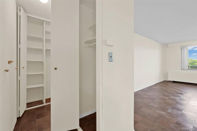 175-20 Wexford Terrace 10A, Jamaica Estates, NY 11432