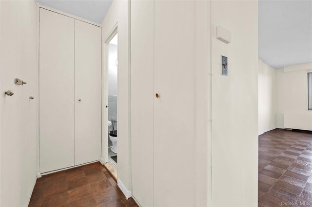 175-20 Wexford Terrace 10A, Jamaica Estates, NY 11432