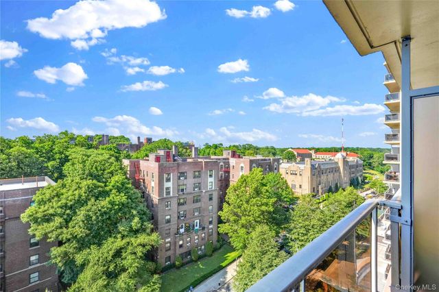 175-20 Wexford Terrace 10A, Jamaica Estates, NY 11432