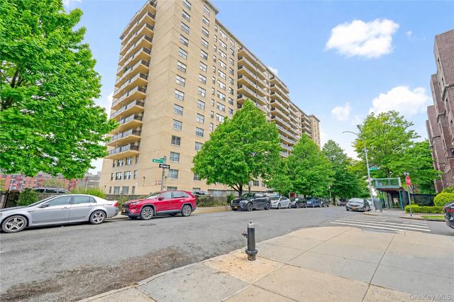 175-20 Wexford Terrace 10A, Jamaica Estates, NY 11432