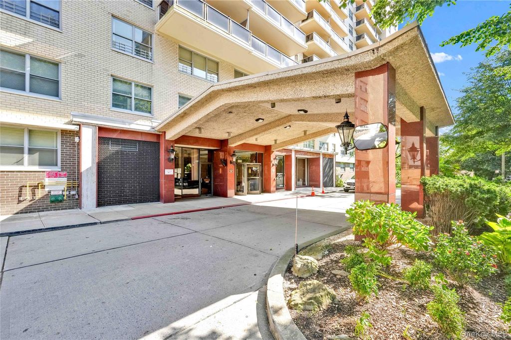 175-20 Wexford Terrace 10A, Jamaica Estates, NY 11432