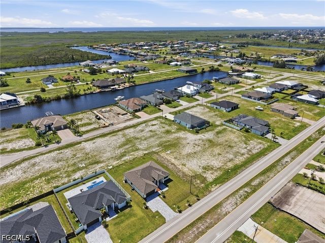 1428 Old Burnt Store RD N, Cape Coral, FL 33993