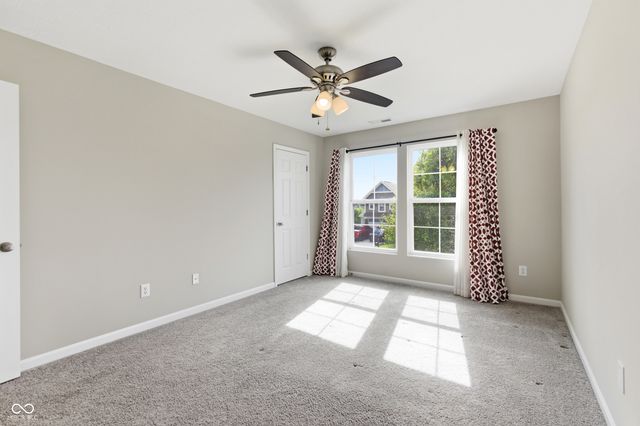 8701 N Dresden Drive, Mccordsville, IN 46055