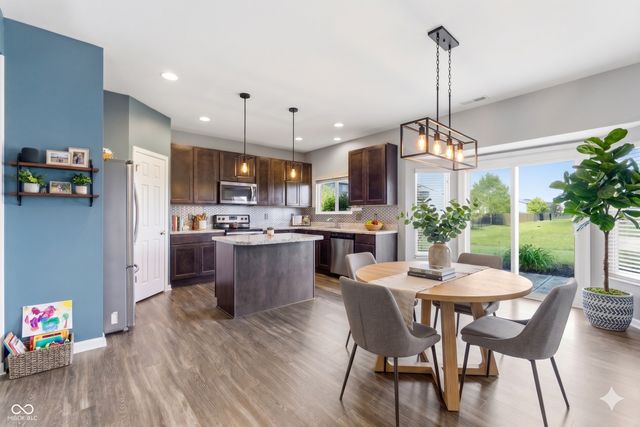 8701 N Dresden Drive, Mccordsville, IN 46055