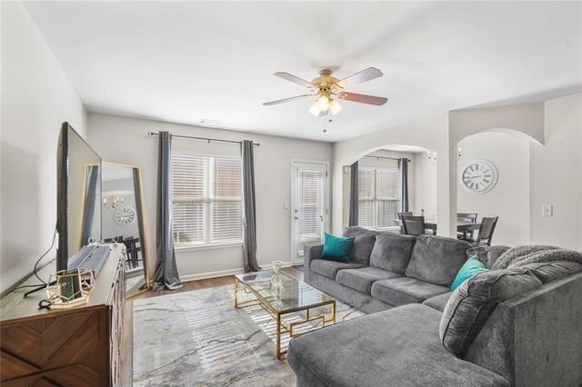 332 Oaktown Court, Lawrenceville, GA 30044