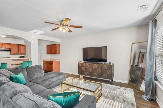 332 Oaktown Court, Lawrenceville, GA 30044