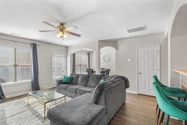 332 Oaktown Court, Lawrenceville, GA 30044