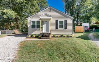 1902 Hazelwood Ct, Louisville, KY 40214