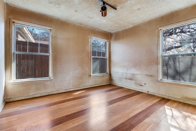 1706 Henderson Court, Irving, TX 75061