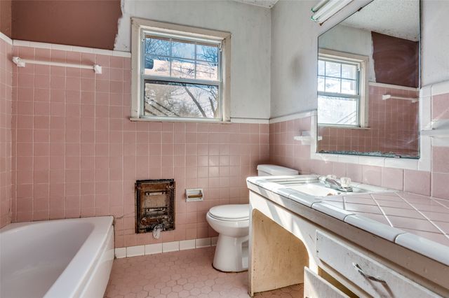 1706 Henderson Court, Irving, TX 75061