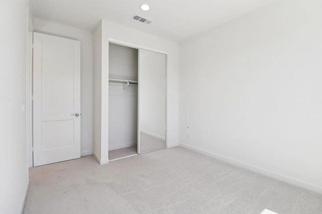 4942 Spirea Way, Carlsbad, CA 92008