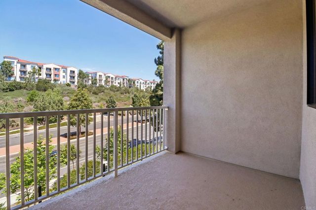 4942 Spirea Way, Carlsbad, CA 92008