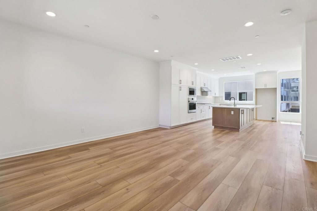 4942 Spirea Way, Carlsbad, CA 92008 — photo 5