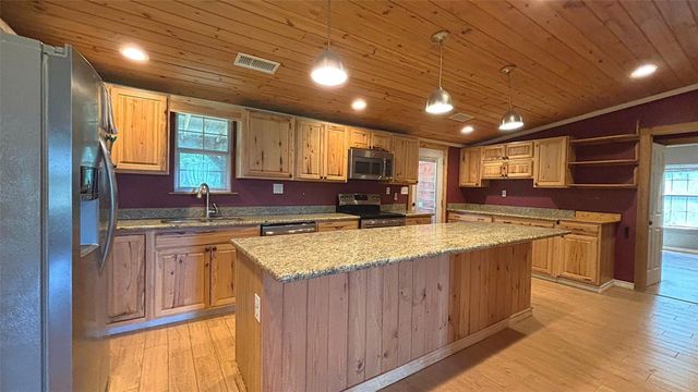 3725 Fm 222 Loop N, Coldspring, TX 77331